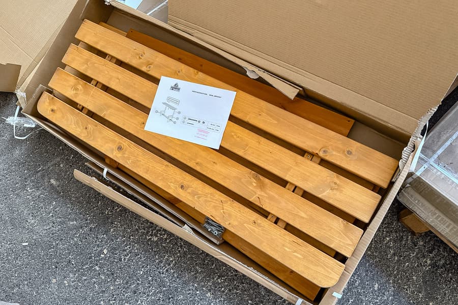 2 Holzsitzbänke \Bregenz\